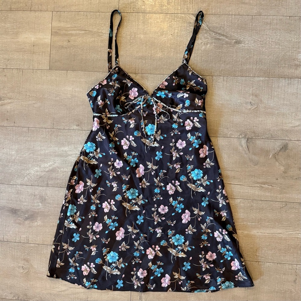 VTG Adonna chocolate Brown Floral satin slip Dress tie front back size large Y2K